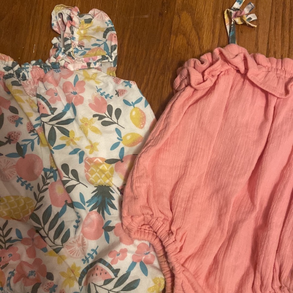 Bubble Rompers - Picture 2 of 2